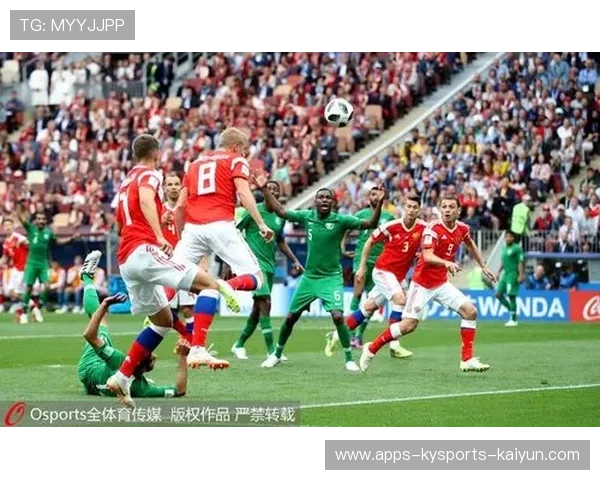 戈洛温禁区外破门:传奇一击点燃赛场 戈洛温禁区外破门:传奇一击点燃赛场