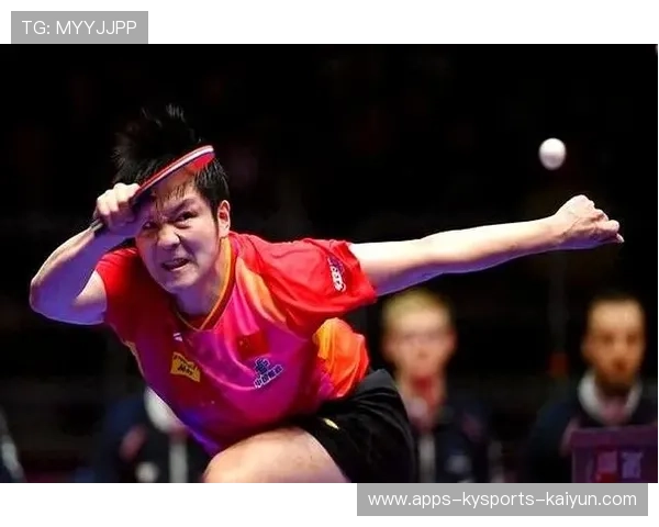 樊振东正手重拉打得对手毫无招架